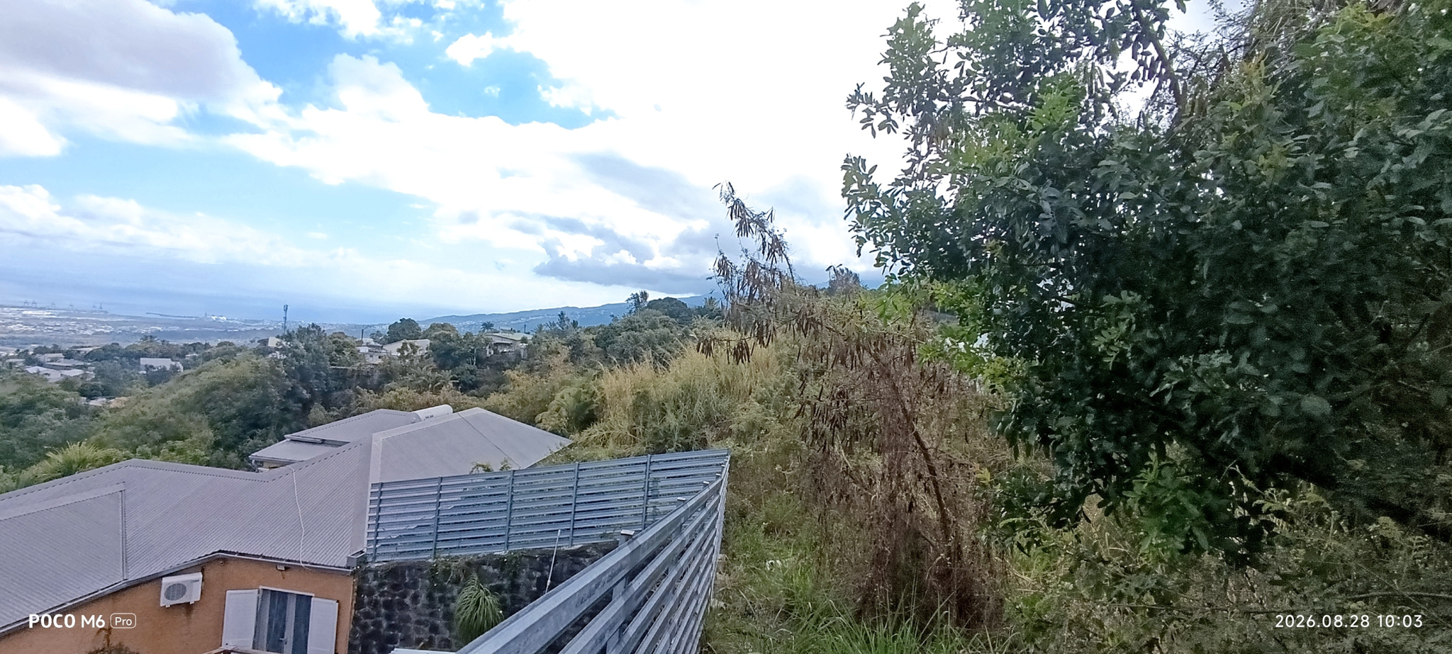 Terrain constructible à vendre à St paul, 879 m² – photo 2 sur 10